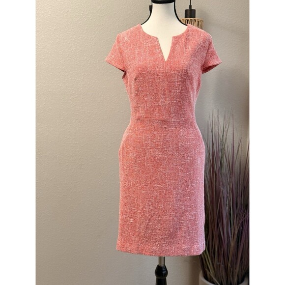 Banana Republic Dresses & Skirts - Banana Republic Dress Orange Red Cap Sleeve Tweed Sheath Size 4 EUC